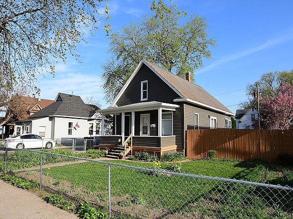 2nd image of 1820 4th Ave