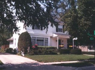 730 Chester St, Birmingham, MI 48009