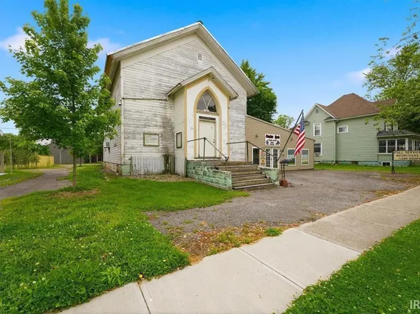 208 E Main St, Butler, IN 46721