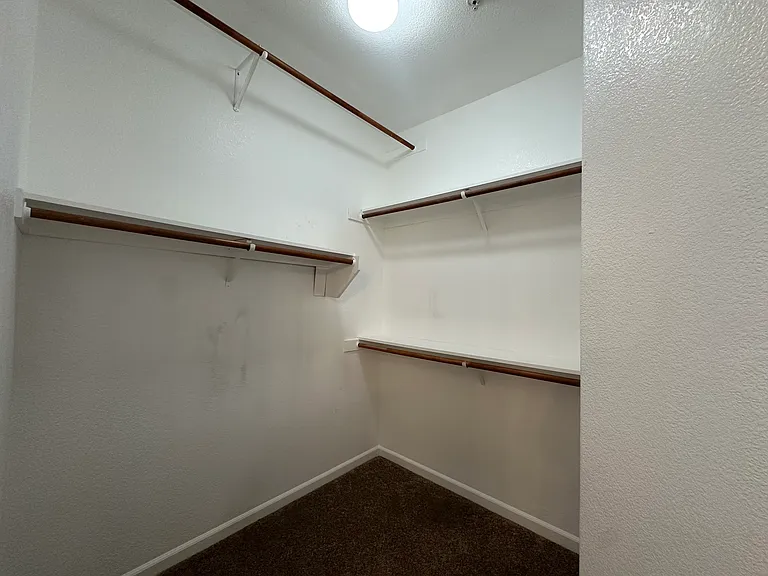 6227 Ingleston Dr — Photo 18