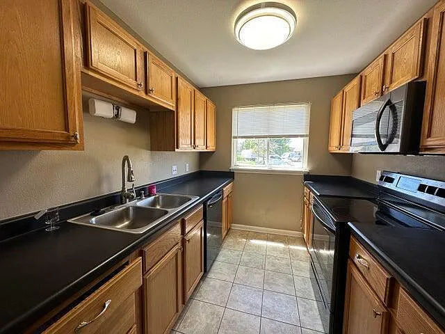 1530 Timber Creek Dr — Photo 8