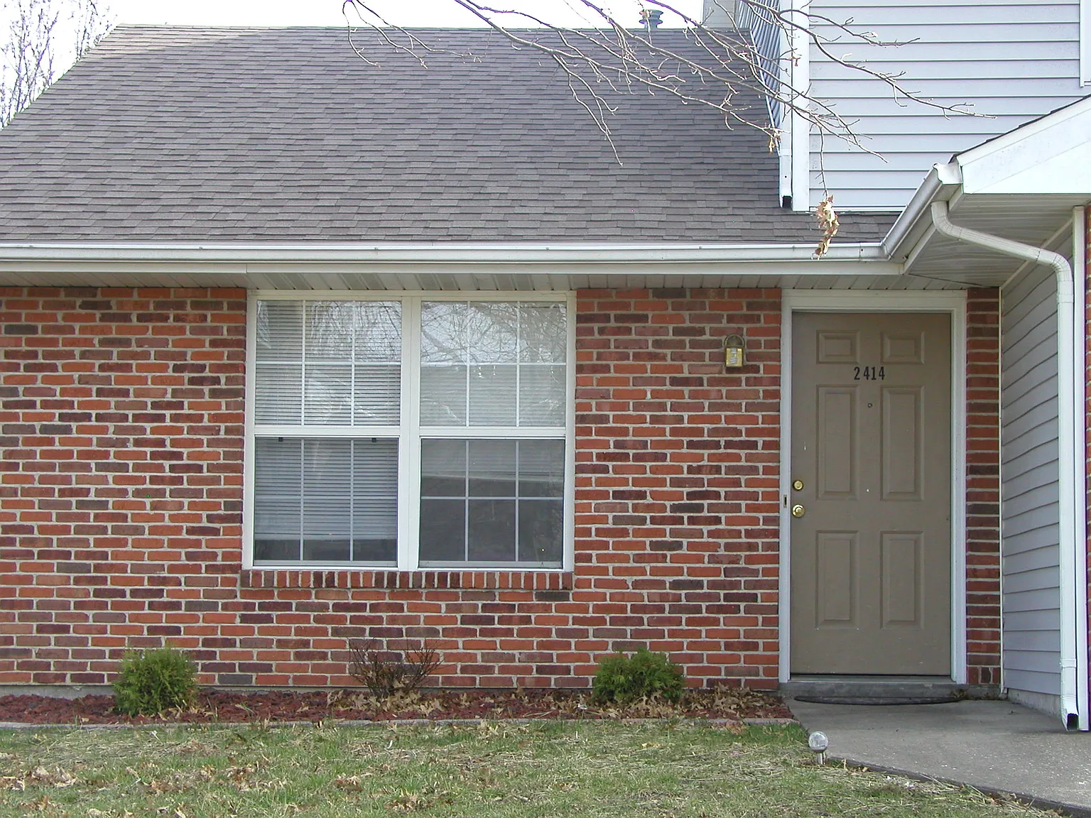 3 bed, 1360 sqft, $1,500 — Photo 2