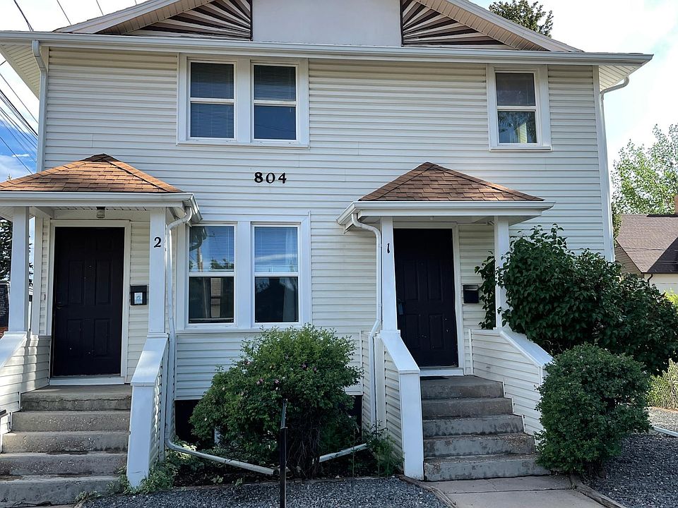 Unit access is off the alley. This is front view of property.