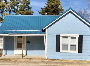 419 E Washington St, Marshfield, MO 65706