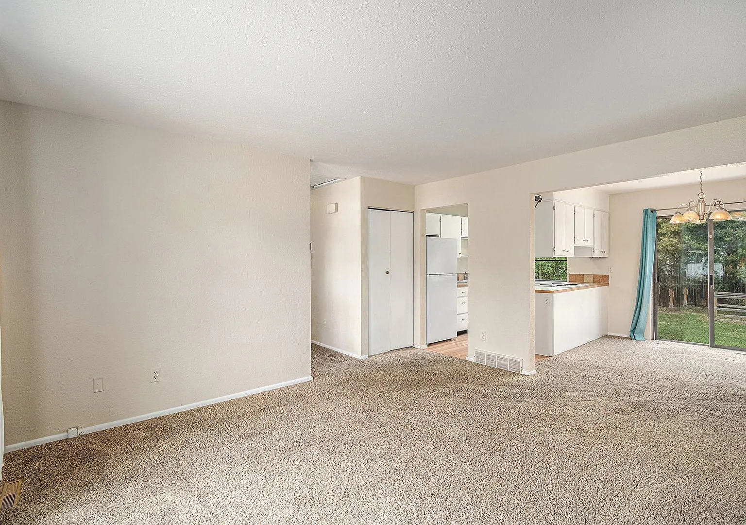 Updated 4-Bedroom Home in Village East Available Now! — Photo 3