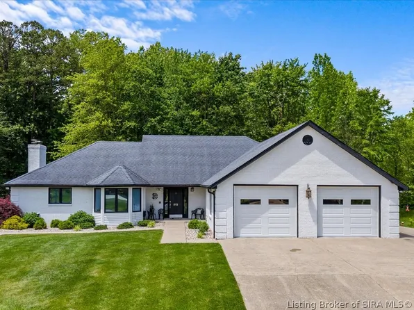 312 Nicole Lane N, Scottsburg, IN 47170