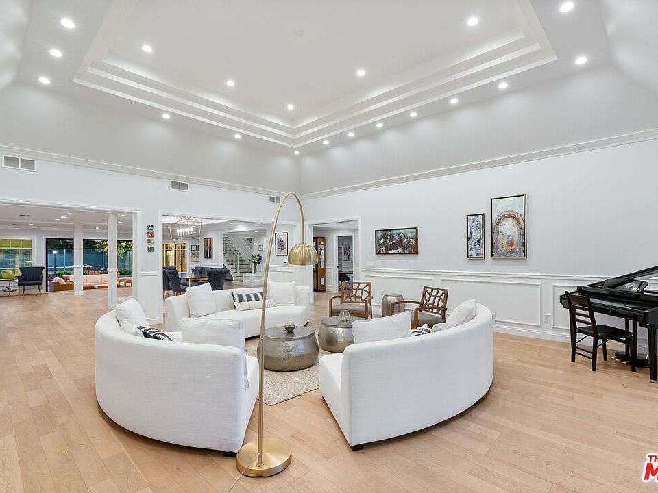 1st image of 5048 Avenue