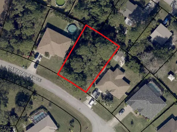 953 Hattaras Ter SE, Palm Bay, FL 32909