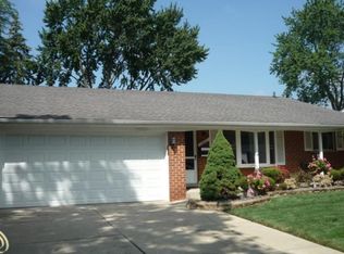 15667 Liverpool St, Livonia, MI 48154