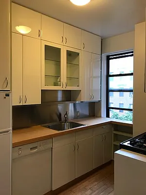 Rented by McNeill Real Estate Inc., | media 14