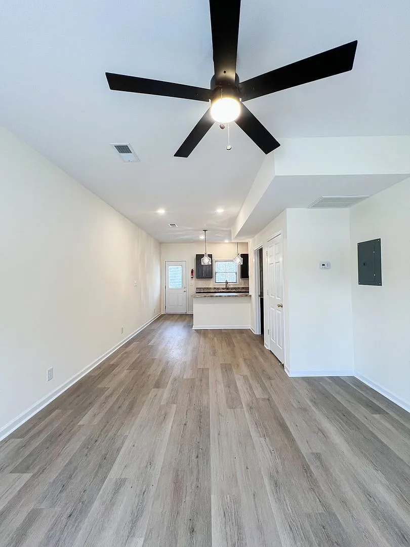 301 Ranger Lane — Photo 4