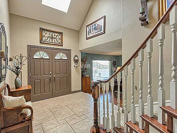 3rd image of 2991 De Silva Dr