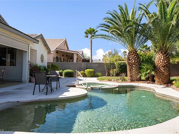 5th image of 8405 Bonnie Blue St