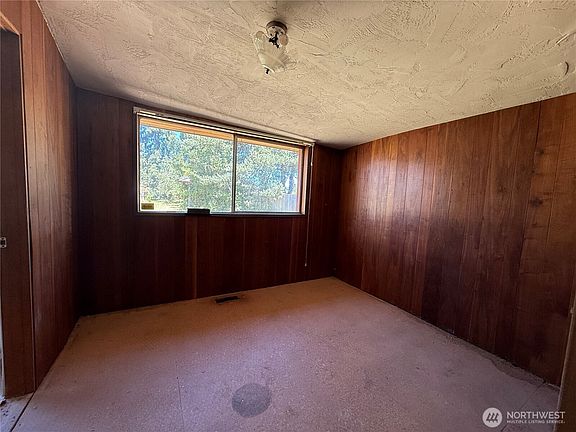5th image of 3303 Galvin Road