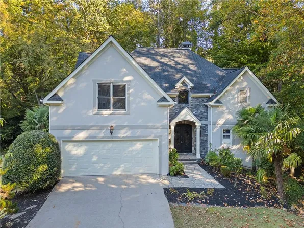 1472 Lachona Ct NE, Atlanta, GA 30329