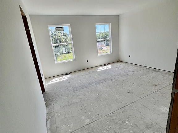 2nd image of 774 Sydney Ct