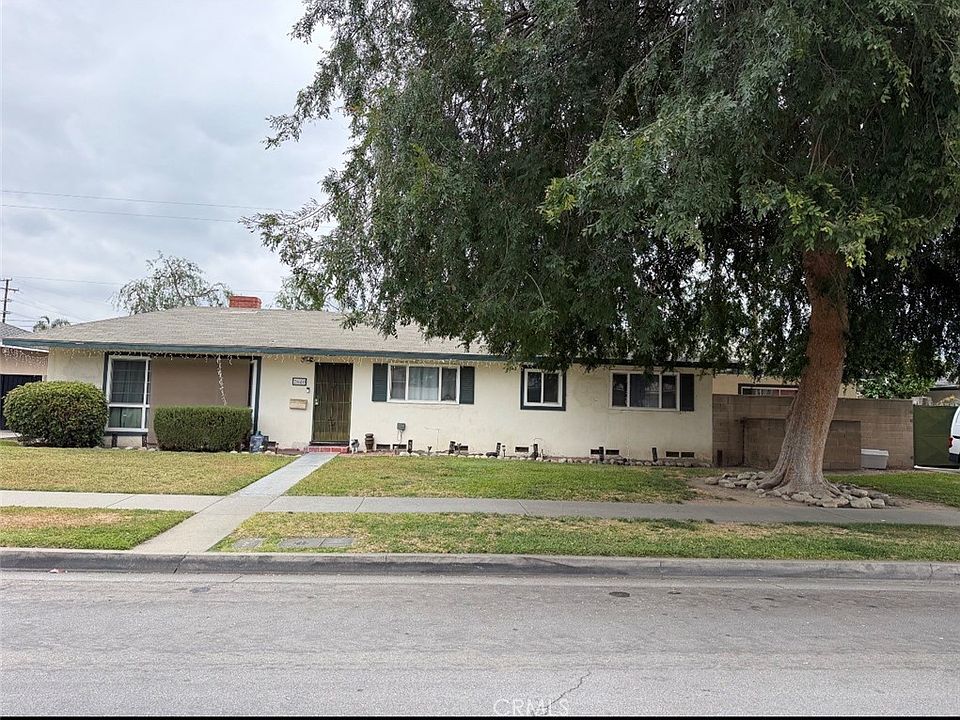 1st image of 2640 Treelane Ave