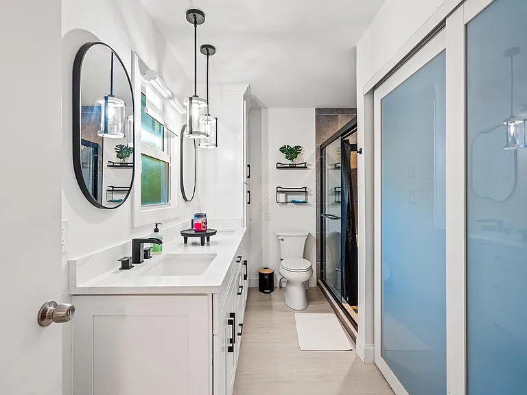 9165 SE Yacht Club Cir — Photo 17