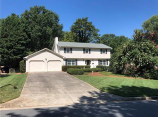 350 Stanaford Rd, Winston Salem, NC 27104