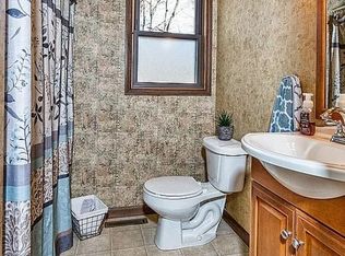 291 Manor Ln E, Lehighton, PA 18235