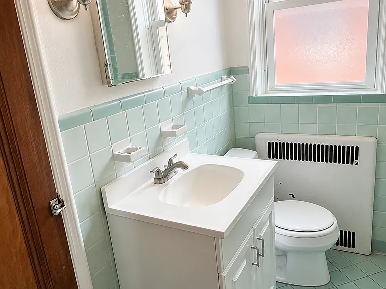 8030 Delmar Blvd #2W — Photo 11