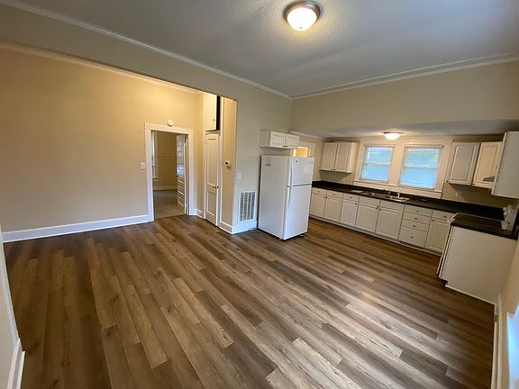 East F kitchen_11122024