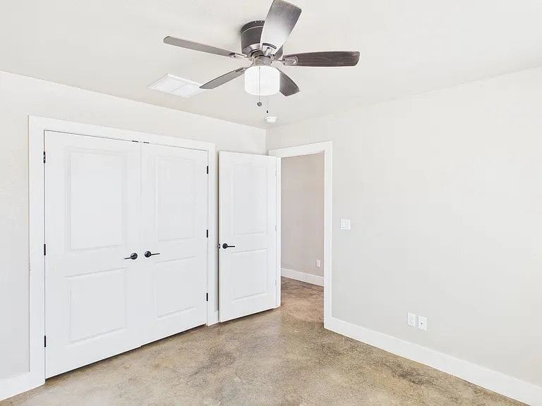 124 Feather Way — Photo 5