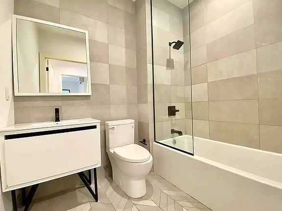3rd image of 830 Saint Johns Pl #4D