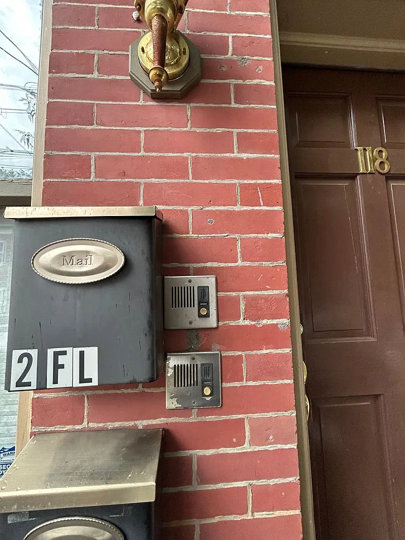 118 Pearl St — Photo 2