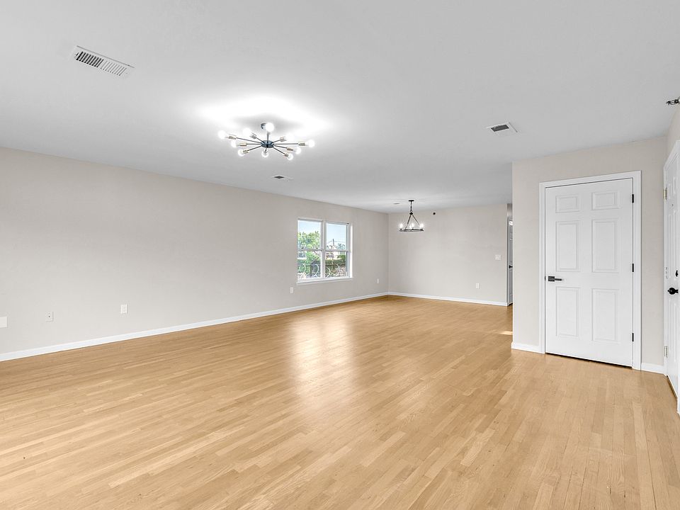 1st image of 15-17 Wharton St #3