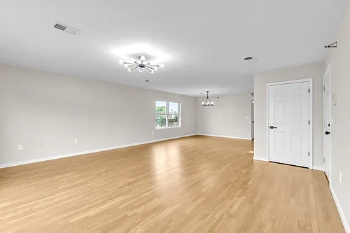 15-17 Wharton St #3 Photo 1