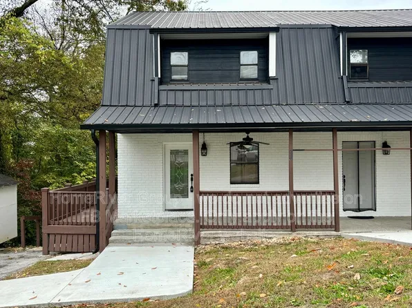 819 Asterwood Dr APT B, Rossville, GA 30741