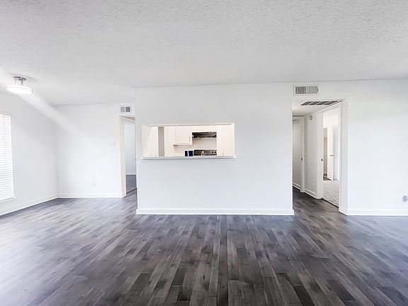 Dining Area, Kitchen Window, Family Room