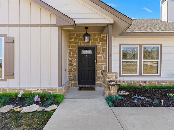 5th image of 123 Kriston Ln