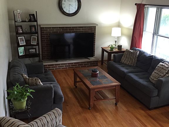 2nd image of 1243 Porter Dr