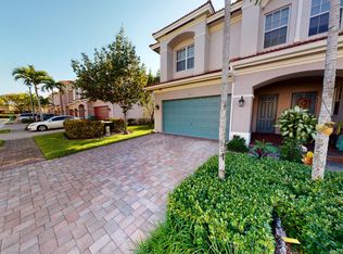 73 Landau St, Boynton Beach, FL 33426