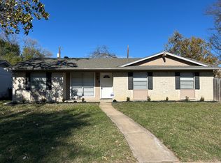955 Pleasant Hills Dr, Dallas, TX 75217
