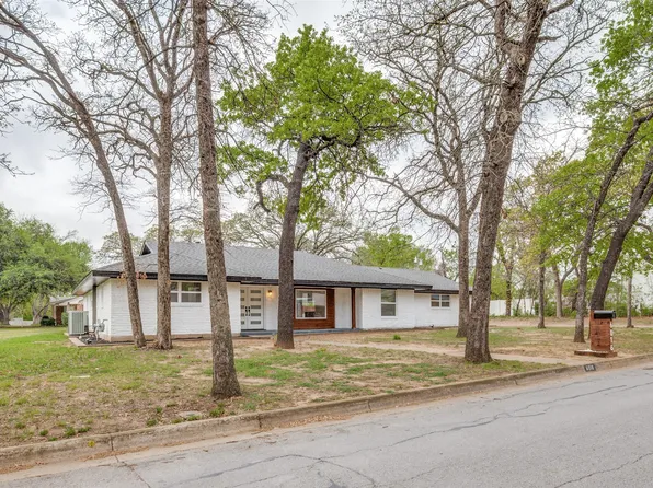 6016 Jacqueline Rd, Fort Worth, TX 76112