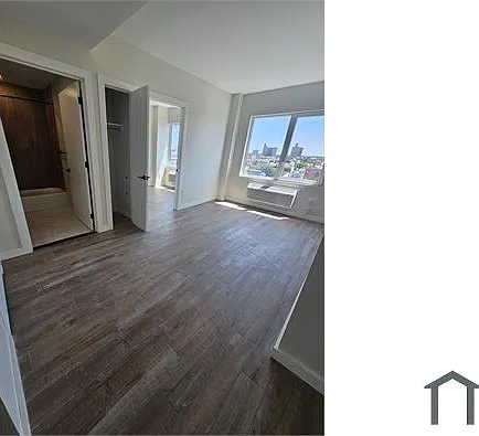 3 bed, $3,464 — Photo 1