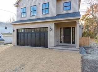 28 Cottage Rd, Newbury, MA 01951