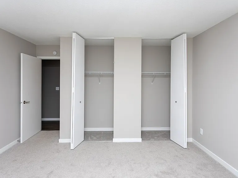 Heatherwood Apartments | MODERNIZED LIVING — Photo 9