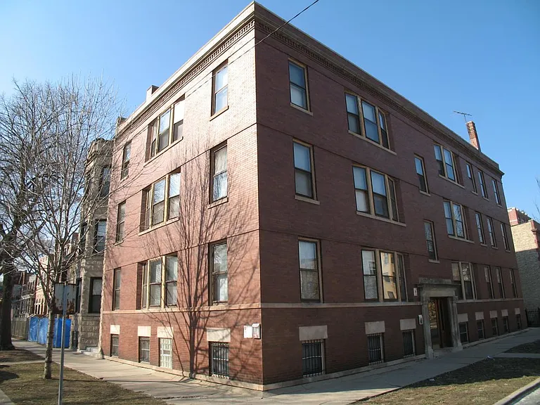 3800 N Greenview Ave #1 — Photo 18