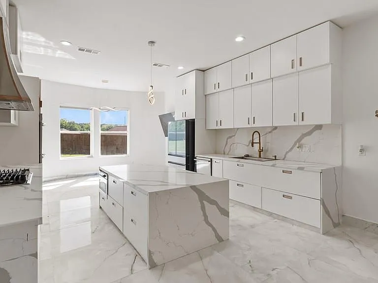 3501 Trotter Ln — Photo 8