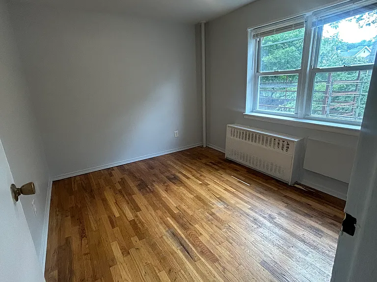 163 Warburton Ave #1 — Photo 1
