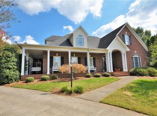 110 Windsor Place Ct, Winston Salem, NC 27106