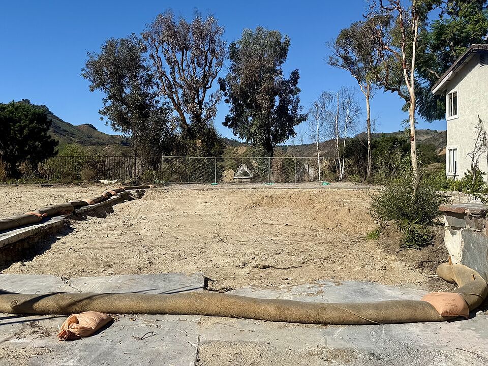 1st image of 17314 Avenida De La Herradura