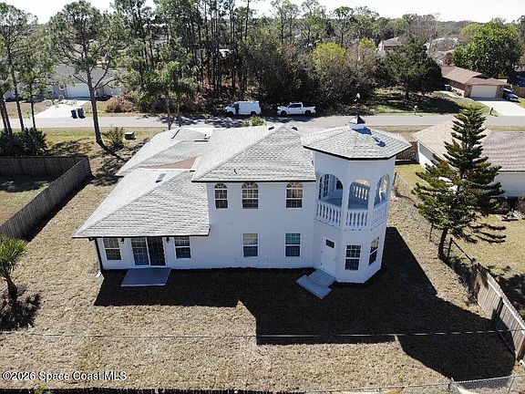 4th image of 259 Benchor Rd NW