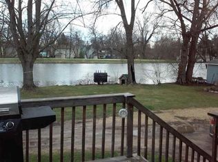 254 Whitney St, Columbus, WI 53925