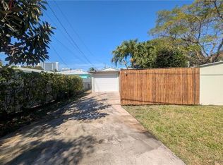 1618 Madison St, Hollywood, FL 33020