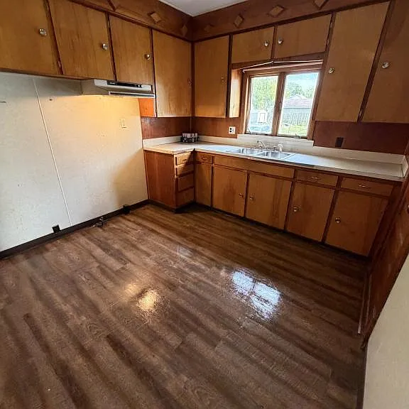 242 W Summit St #244 — Photo 6